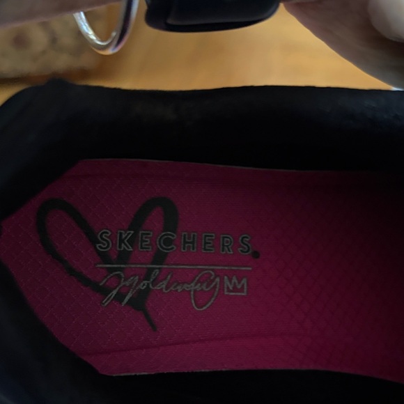 Skechers Black Shoes with Multicolor Heart Accents - Picture 6 of 6